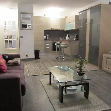 Les Clematites Apartment Eze